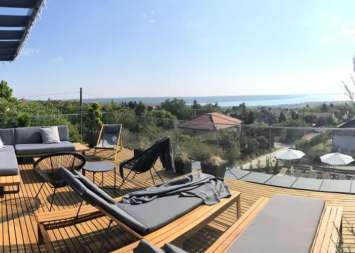Skyline Apartament *